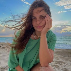 Meet your Posher, Belen